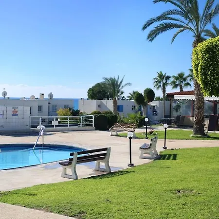 Apartmán Sunny Coral Bay Pegeia