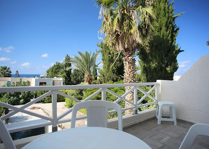 Sunny Coral Bay Apartmán *